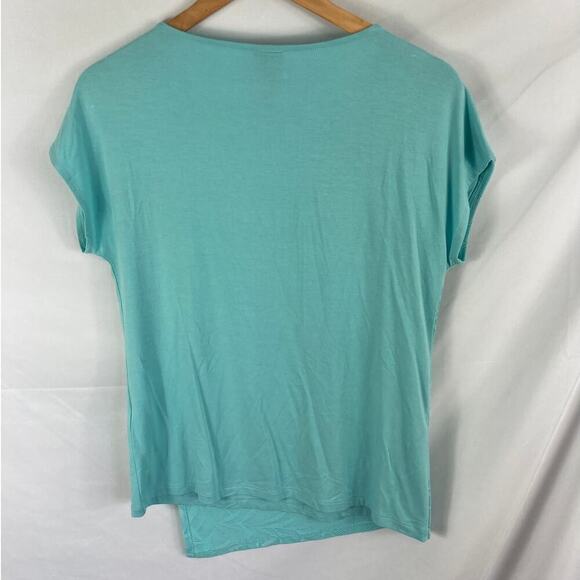 Chicos Floral Print Flap Front Short Sleeve Shirt Size 0 / Small - Picture 6 of 6